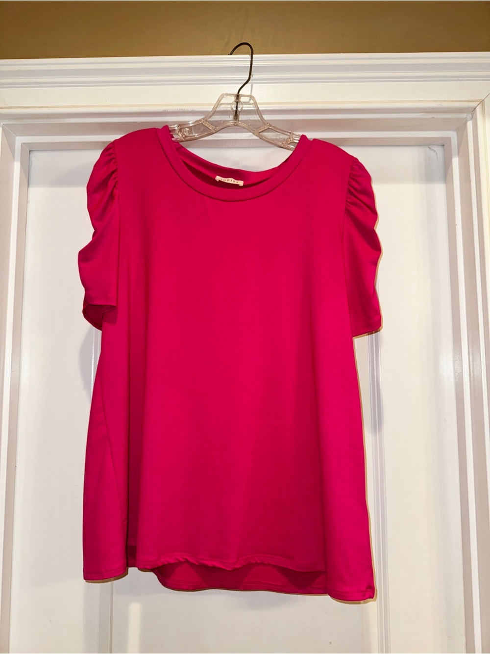 JODIFL Hot Pink Puff Sleeve Short Sleeve Top Small
